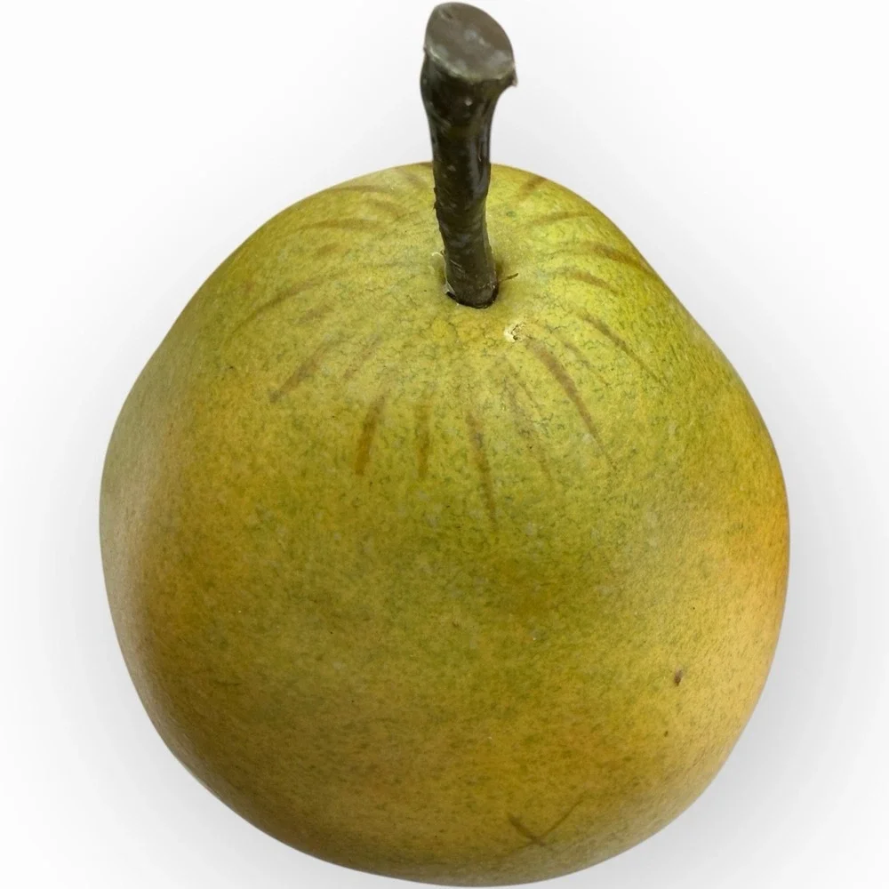 Wooden Green Red Apples Pears Realistic Hand Painted Folk Art‎